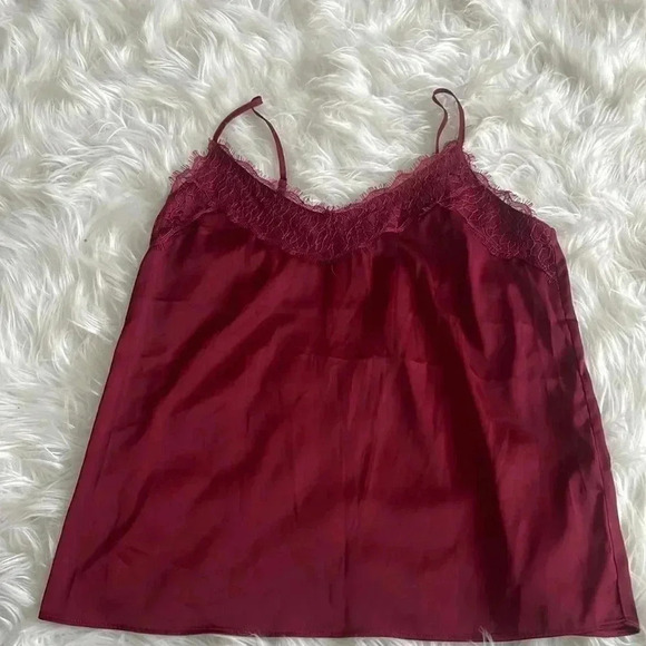 Burgundy satin and lace top - Picture 1 of 6